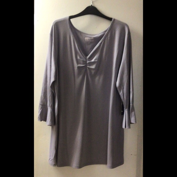 🌟 Full Figure 3/4 Bell Sleeve - Picture 1 of 5